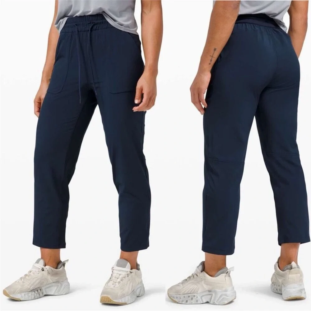 Lululemon Beyond The Studio High Rise Crop Pant Blue 6